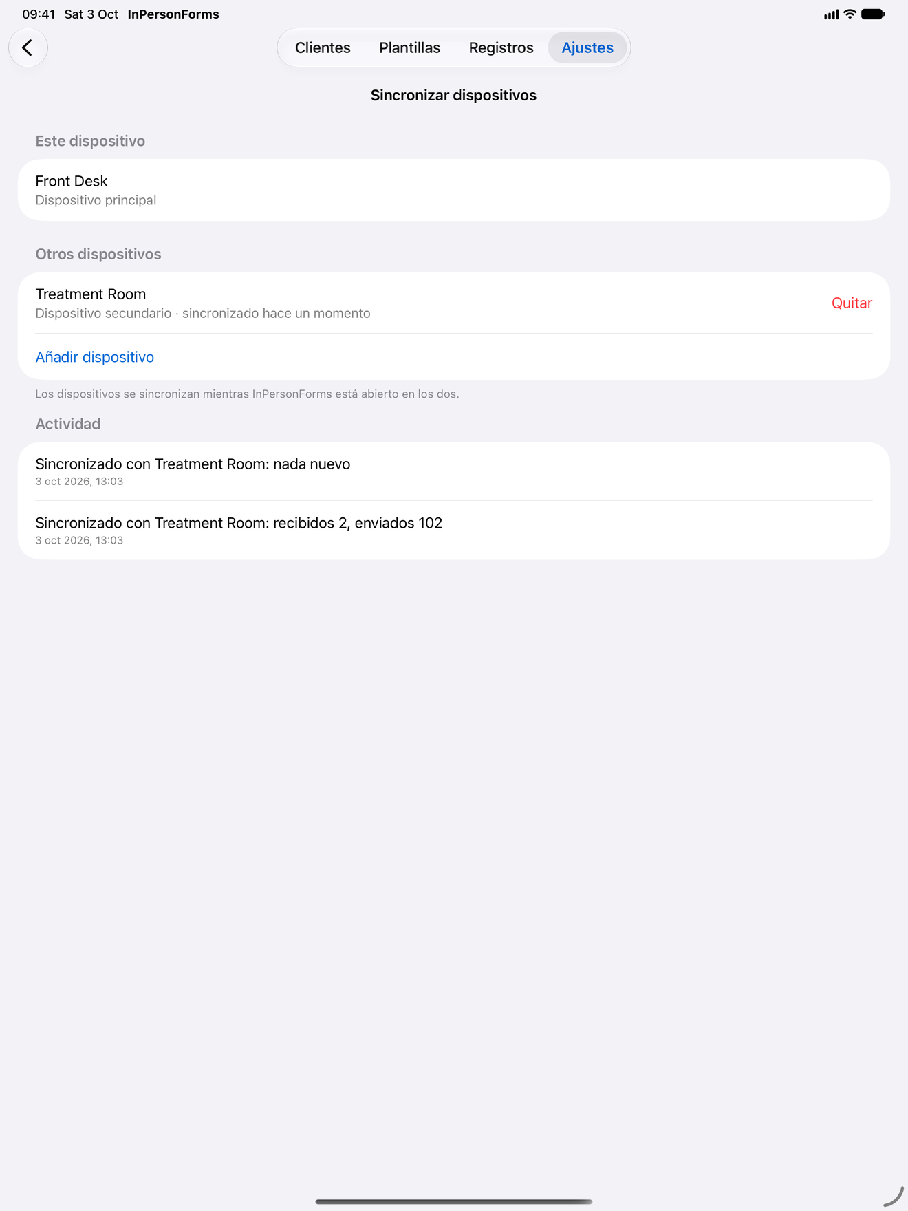 Pantalla Sincronizar dispositivos en los ajustes de InPersonForms, con el dispositivo principal y otro que acaba de sincronizarse