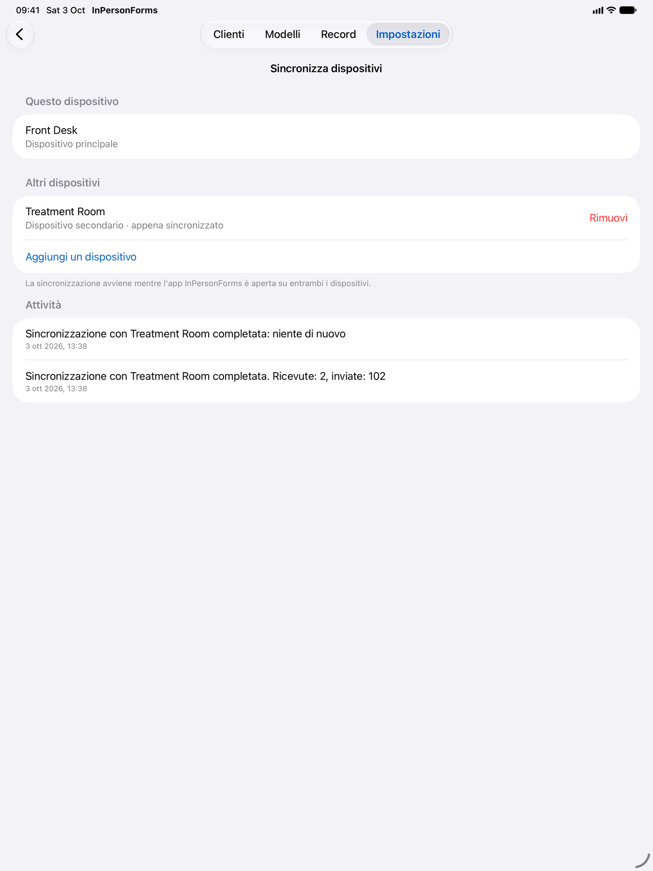 La schermata Sincronizza dispositivi nelle impostazioni di InPersonForms, con il dispositivo principale e un altro appena sincronizzato